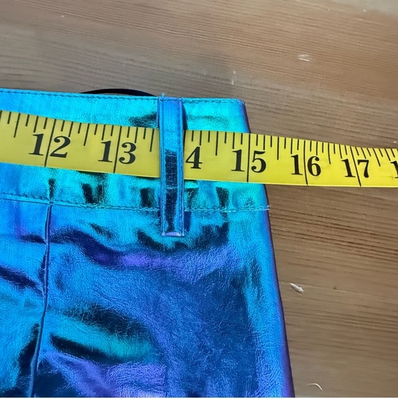 NEW AMYLYNN USA Lupe Purple Iridescent Metallic Faux Leather Trousers Size L - Picture 11 of 12